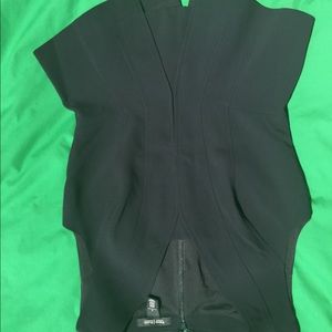 Black Sleeveless Top